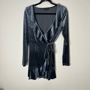 Cotton Candy LA blue velvet wrap dress size small